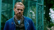 Willem Dafoe brings Vincent Van Gogh to vivid life in 'At Eternity's ...