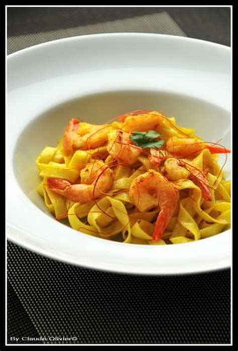 Tagliatelles Sauce Piquante Aux Crevettes