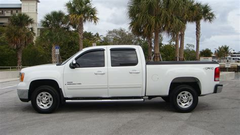 This 2008 chevrolet 2500 duramax is not going to last long!!! 2008 GMC 2500HD Duramax **For Sale** - The Hull Truth ...