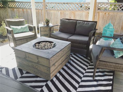 Teak + table outdoor is a leading provider of teak outdoor coffee and side tables. DIY fire pit coffee table. #rusticmeadows | Fire pit ...