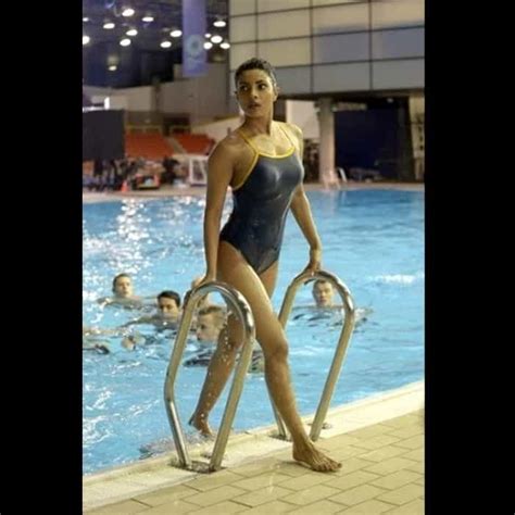 36 Best Priyanka Chopra Bikini Hot Looks Swimsuit Sexy Pics Sfwfun