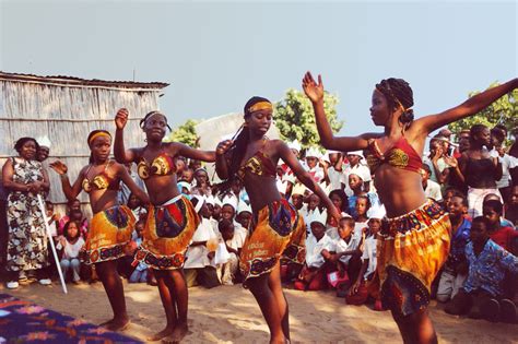 Traditional Dance Mozambique Traditional Dance Performed Flickr