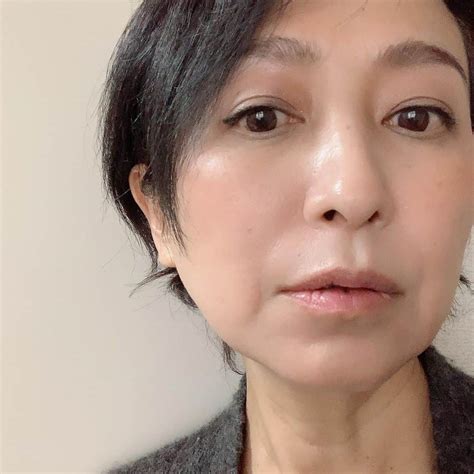鈴木美香さんのインスタグラム写真 鈴木美香instagram 「 自分が55歳に。 なんだか想像していなかった 想像出来なかった からね 今日は朝からずっとお祝いのメッセージやら