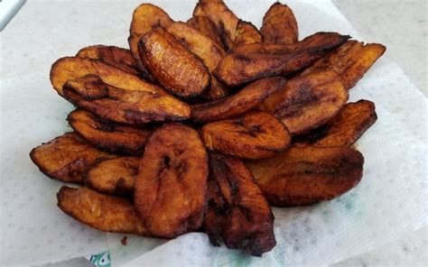 Nigerian Fried Plantains Is It Good To Fry Ripe Plantain Foodeely