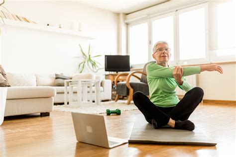 Exercise Classes Reduce Loneliness Social Isolation In Seniors