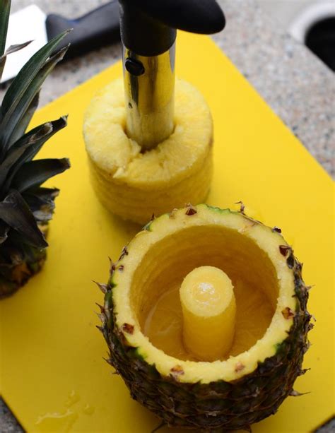 How To Use A Pineapple Corer Baking Bites