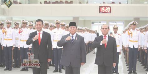 MENHAN PRABOWO SUBIANTO LANTIK REKTOR UNIVERSITAS PERTAHANAN Semeton