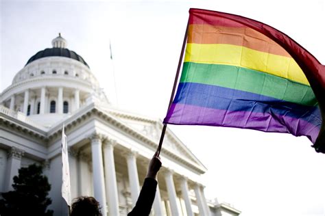 Court Rules Civil Rights Act Protects LGBTQ People