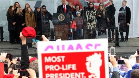 قانون ممنوعیت سقط جنین؛ چرا برای آمریکا مثل زلزله بود؟ Bbc News فارسی