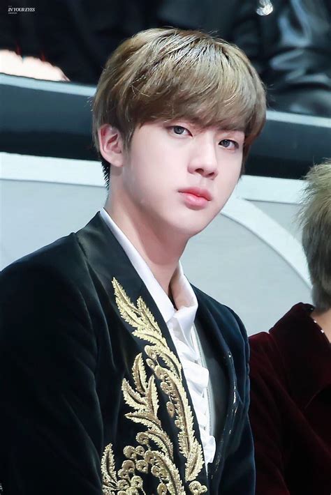 Ya se estrenó el nuevo juego y soundtrack de los reyes de corea del sur. BTS's Jin Is Secretly A Modern Day Prince - Koreaboo