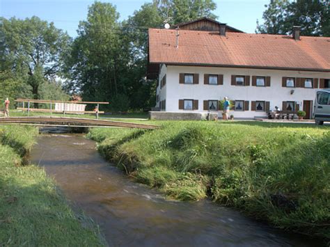 Entdecke 175 anzeigen für haus kaufen im allgäu zu bestpreisen. Bauernhof in Roßhaupten/Allgäu, mit eigenem Angelsee ...