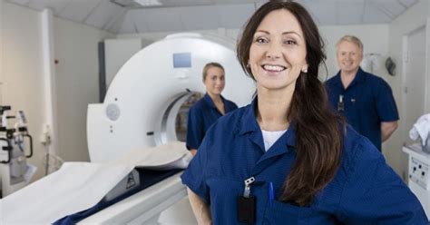 Ways Your Mri Technologist Helps Make The Procedure More Comfortable