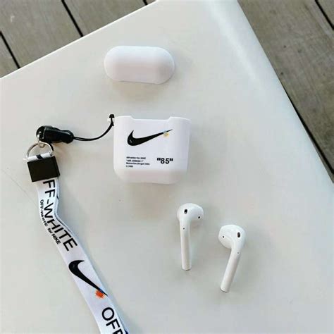 Hey, it's justin from twin tech. イキNike ジョーダンJordan オーフホワイトOff-White Air pods proケース保護 防塵 ...