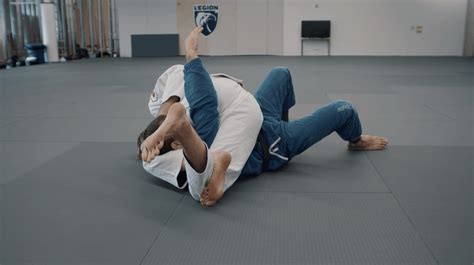 Inverted Triangle From Scarf Hold Keenan Online