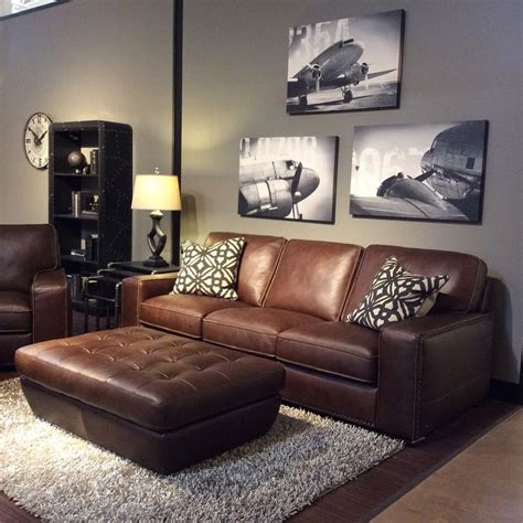 The key is to use a lighter shade of grey that allows the brown to stand out over a dark shade that can overpower the other colors in the room. 3 Awesome tips about leather sofas | Brown leather sofa ...