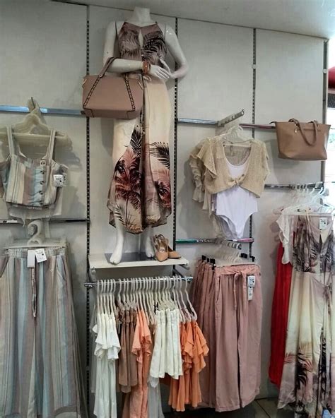 Sintético 104 Foto Ideas Para Exhibir Ropa En Una Tienda El último