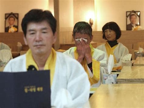 Well Dying South Koreans Easing Lifes Stresses In ‘mock Funerals
