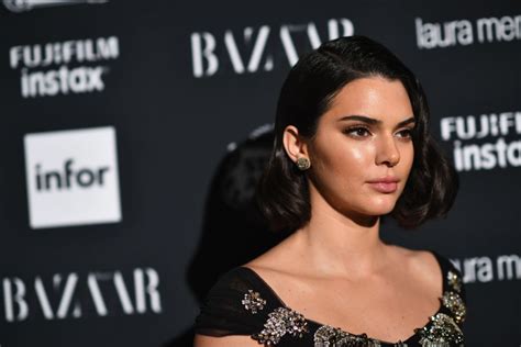 Kendall Jenner Tearfully Apologizes For Pepsi Commercial