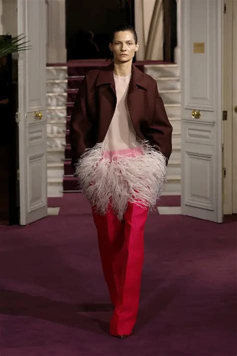 Valentino Fashion Show Runway Couture Spring Summer 2024 Paris