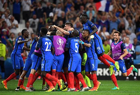 Preview and stats followed by live commentary, video highlights and match report. Where to watch Portugal vs France Euro 2016 Finals in Toronto