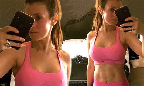 Kym Marsh Showcases Her Incredibly Ripped Abs In A Pink Sports Bra