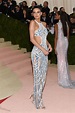 Kendall Jenner: 80 mejores looks - StyleLovely | Vestidos formales ...
