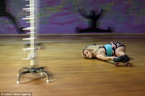 Limbo Queen Kaitlyn Conner Does The Splits While Wearing Roller