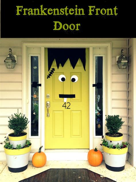 20 Easy Halloween Door Decorations