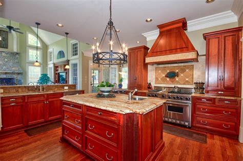 25 Cherry Wood Kitchens Cabinet Designs And Ideas Designing Idea