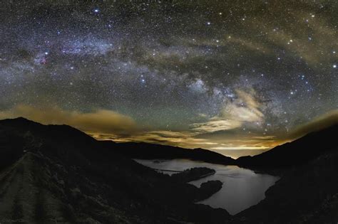 Las Azores Monsaraz Night Sky Photos Image Of The Day Milky Way