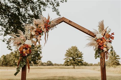 Fall Wedding Inspo Arbor Florals Fall Wedding Arches Country