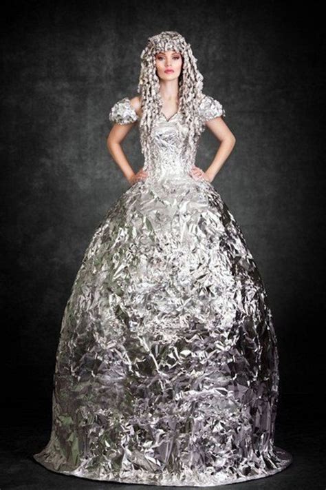 7 Unique And Beautiful Recycling Gown Ideas For You Сумасшедшие