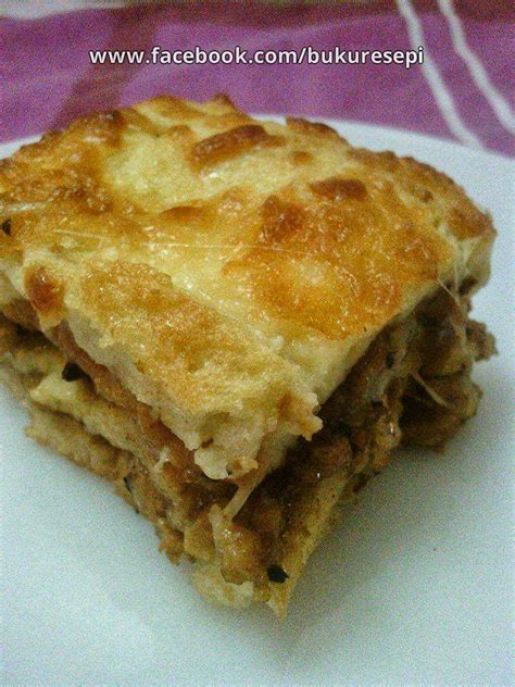 Bawang putih, bahan alami yang selama ini hanya lebih dikenal sebagai bumbu ini ternyata juga memiliki berbagai macam manfaat, sayangnya tak banyak yang tau. Sepanjang Jalan Kehidupan: ROTI DAGING BERLAPIS KEJU