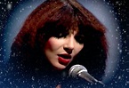 Kate Bush "December Will Be Magic Again" - Christmas Special 1979 - YouTube