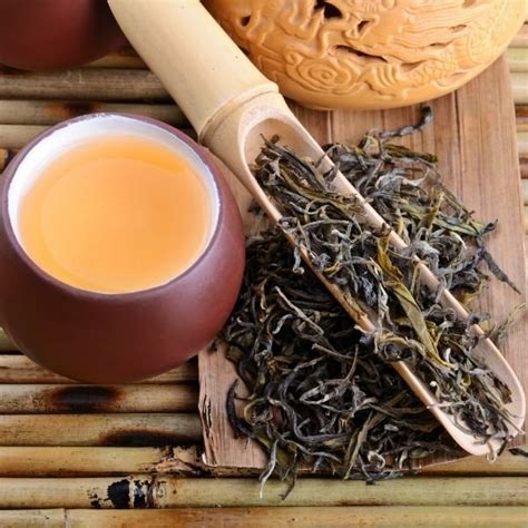 Oolong Tea Vs Green Tea Which One Is Healthier Must Read For Tea Lovers