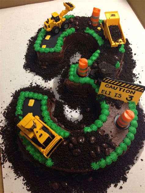 Construction Site Cake | 3rd birthday cakes, 3rd birthday ...