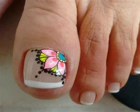 Sencillas imagenes de uñas pintadas de pies. Uñas de modas | Uñas pies decoracion, Arte de uñas de pies ...