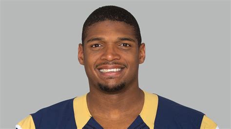 michael sam first openly gay nfl draft pick cut by st louis rams the hollywood reporter