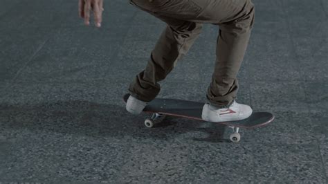 How To Fs 180 Kickflip Skateboard Trick Tip Skatedeluxe Blog