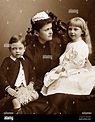 Princesa Helen, duquesa de Albany y sus hijos, época victoriana ...