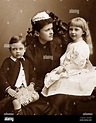 Princesa Helen, duquesa de Albany y sus hijos, época victoriana ...
