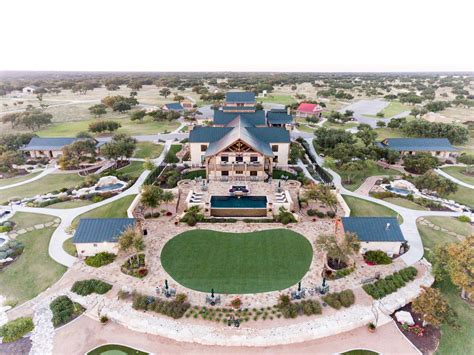 this luxury texas ranch resort has now reopened