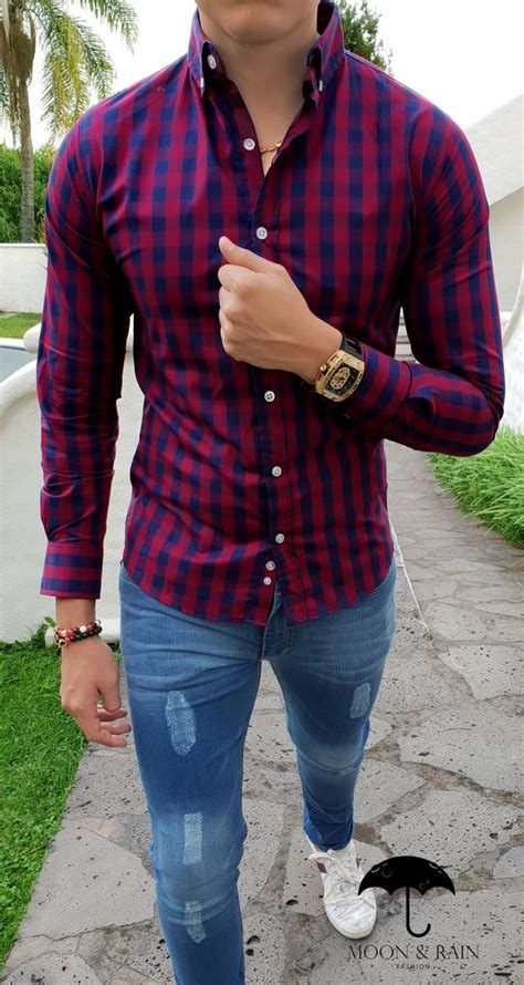 Outfit Para Hombre Camisa Slim Fit De Cuadros Grandes Azules Y Rojos