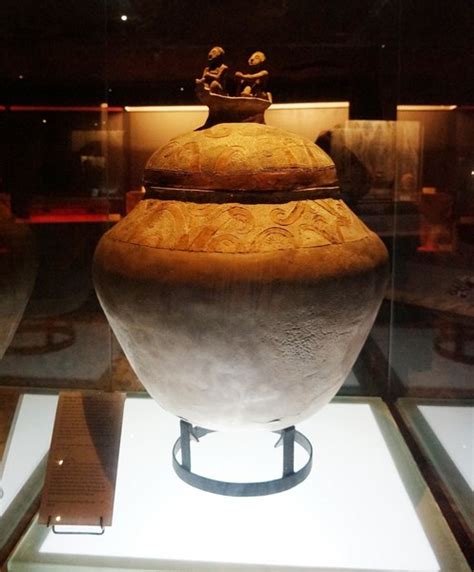 “kaban Ng Lahi Archaeological Treasures” Gallery Manila Blast