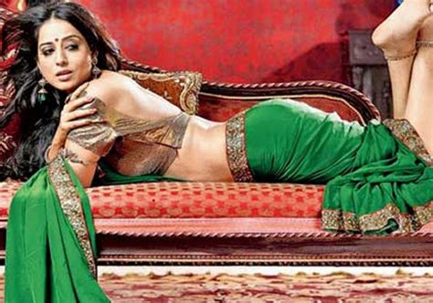 Mahie Emulates Meena Kumari In Her Next Bollywood Bollywood News