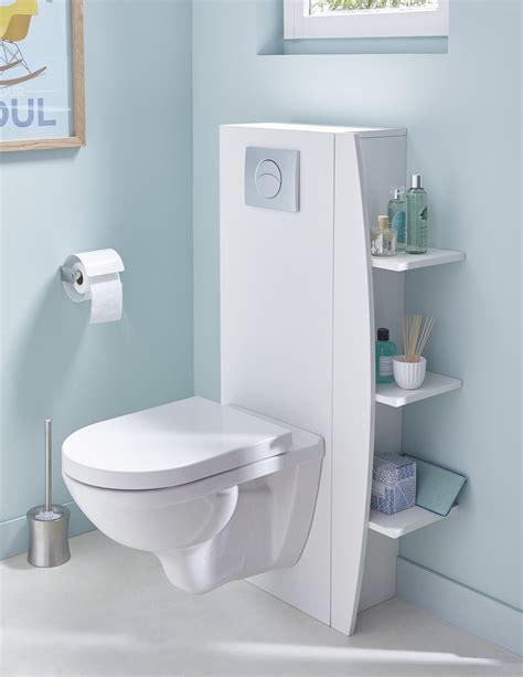 optimiser les rangements autour des toilettes avec ces étagères adossées au mur ou sur le côté
