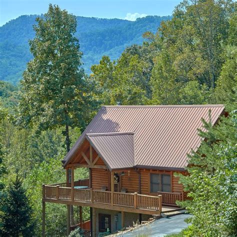 Maples ridge cabins pigeon forge tn. Pin by Carol Beyer on Places to see in 2020 | Cabin, Cabin ...