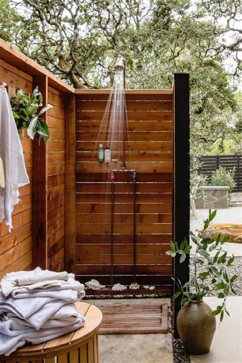 Outdoor Shower Enclosure Ideas 10 Outdoor Shower Enclosure Outdoor Bathroom Design Garden Shower