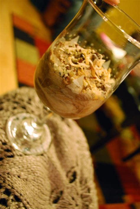 Triple chocolate mousse cake minis are the chocolate cake you've been dreaming of! "Point-less" Meals: German Chocolate Mousse