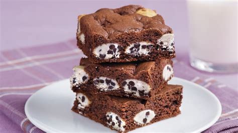 Cookies And Cream Cake Mix Brownies Recipe From Betty Crocker